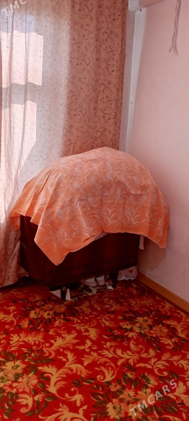 Сдаю комнату - 6 мкр - img 1