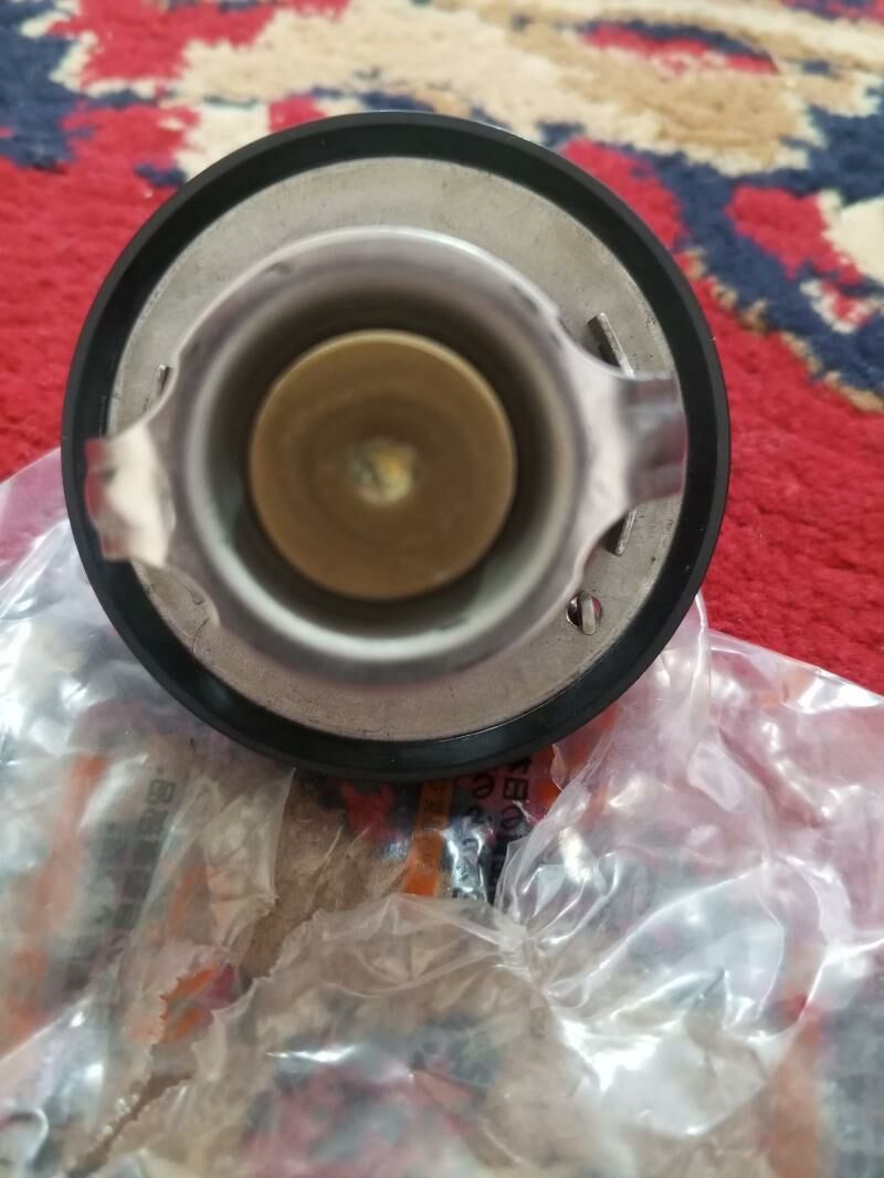 Nissan versaň termostat 100 TMT - Bagyr - img 2