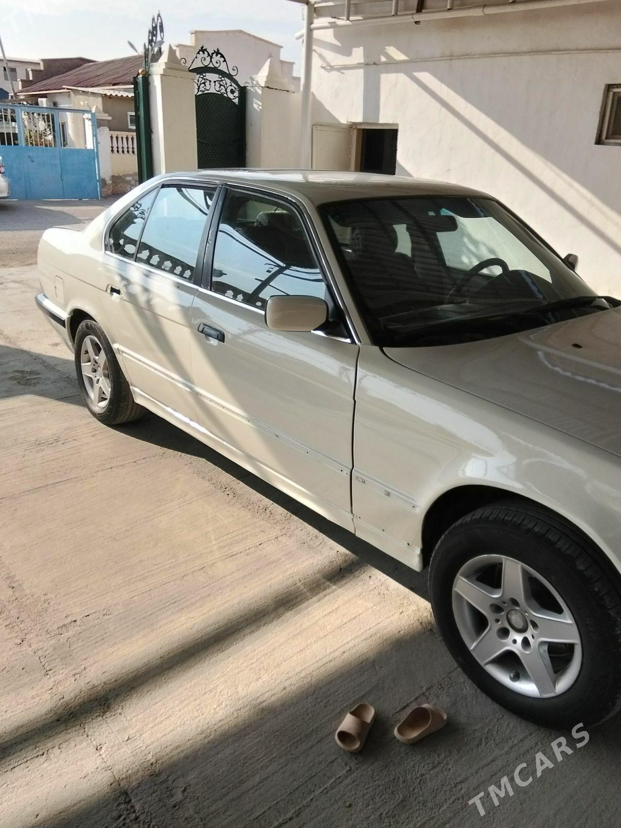 BMW 525 1992 - 44 000 TMT - Balkanabat - img 3