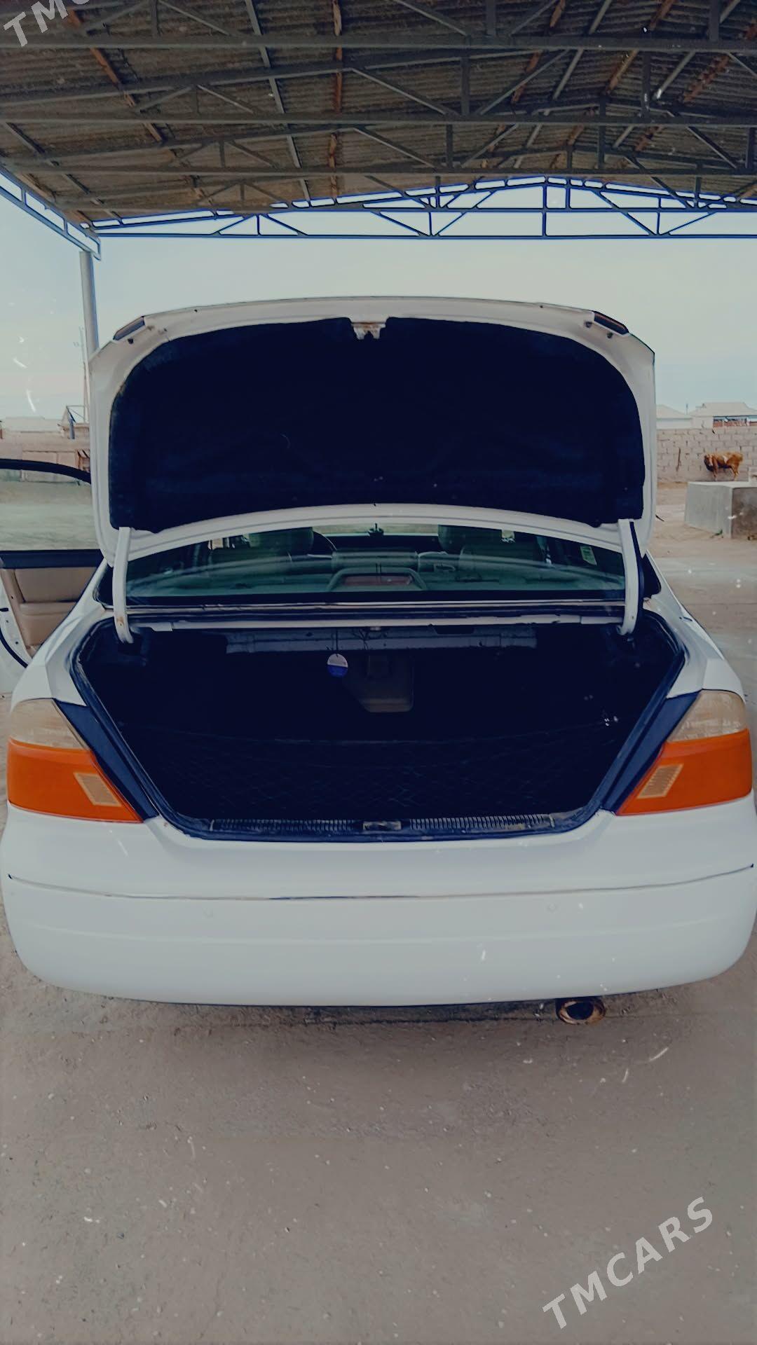 Toyota Avalon 2003 - 165 000 TMT - Esenguly - img 9