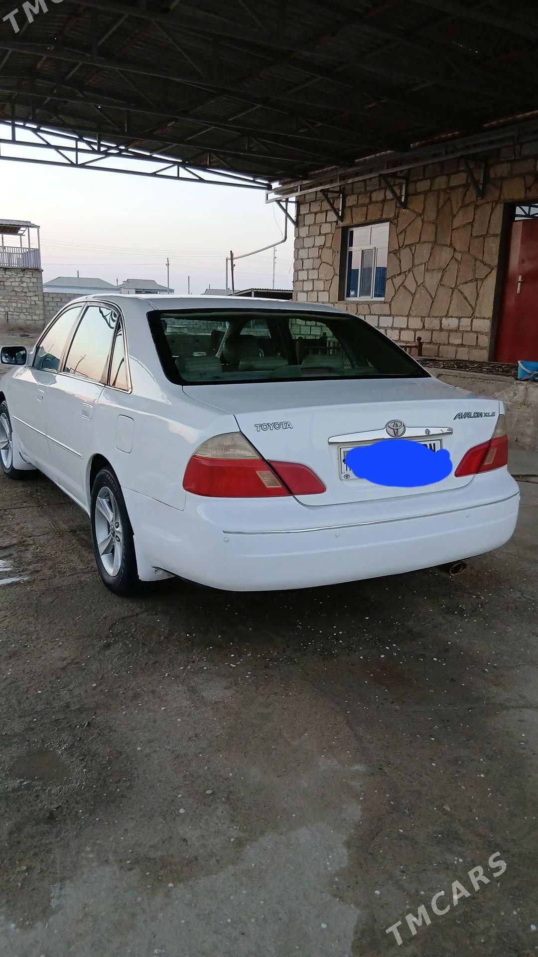 Toyota Avalon 2003 - 165 000 TMT - Esenguly - img 3