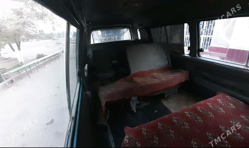Toyota Hiace 1999 - 40 000 TMT - Gurbansoltan Eje - img 9