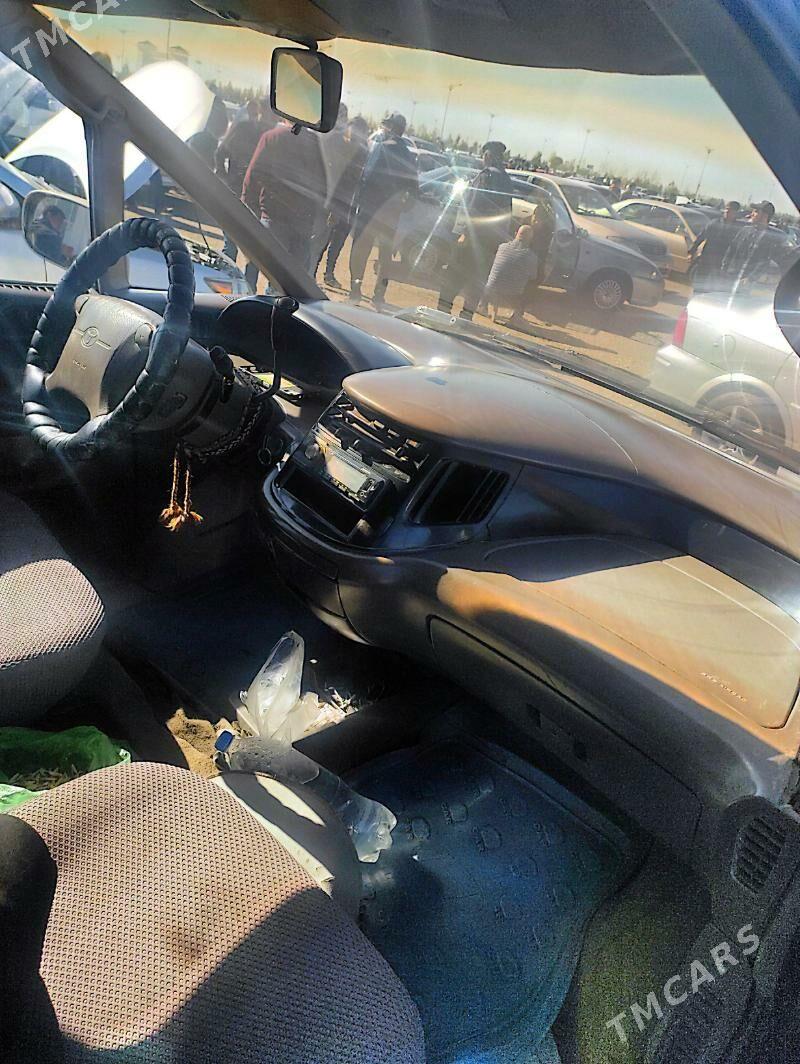 Toyota Previa 1995 - 75 000 TMT - Гурбансолтан Едже - img 1