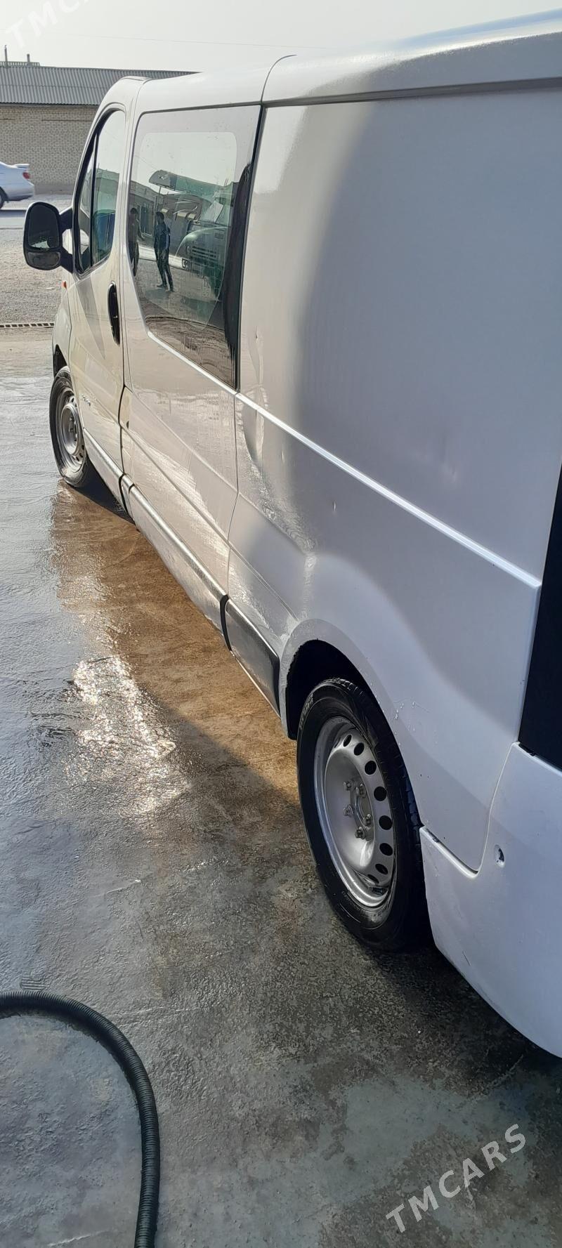 Nissan Pathfinder 2005 - 70 000 TMT - Мары - img 1