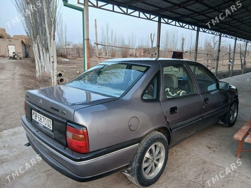 Opel Vectra 1990 - 43 000 TMT - Gurbansoltan Eje - img 1