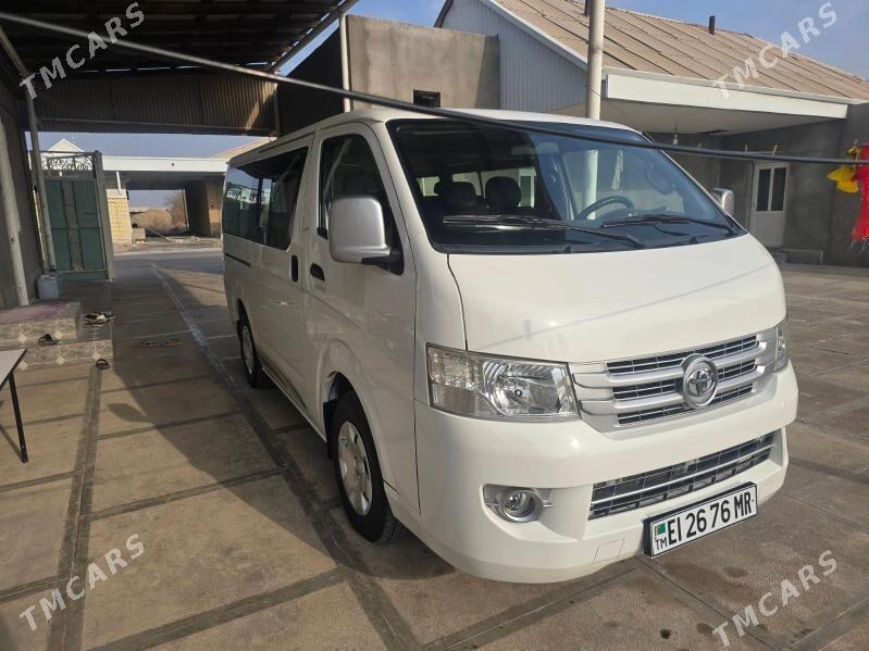 Toyota Hiace 2018 - 300 000 TMT - Mary - img 7