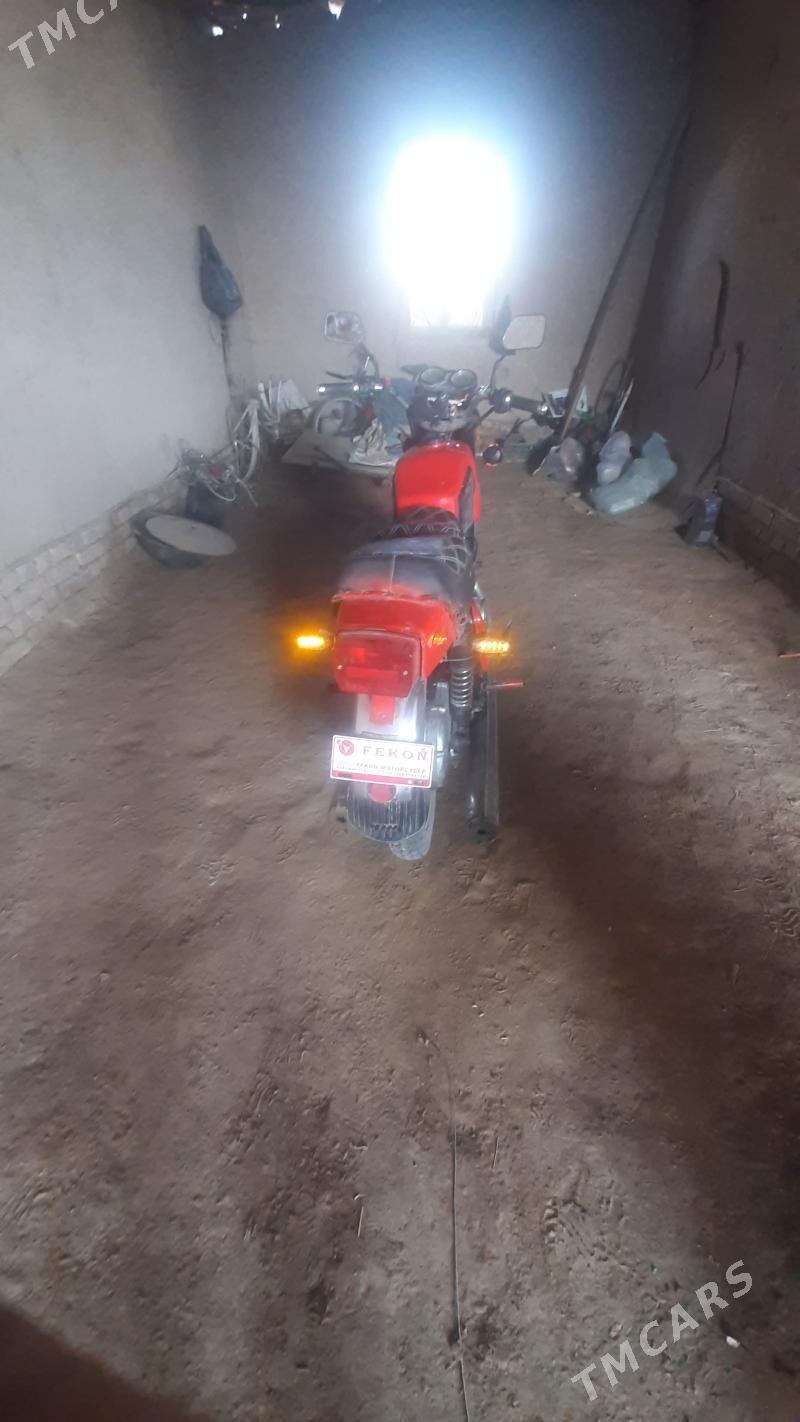 Iž Planeta 5 1995 - 8 000 TMT - Халач - img 3