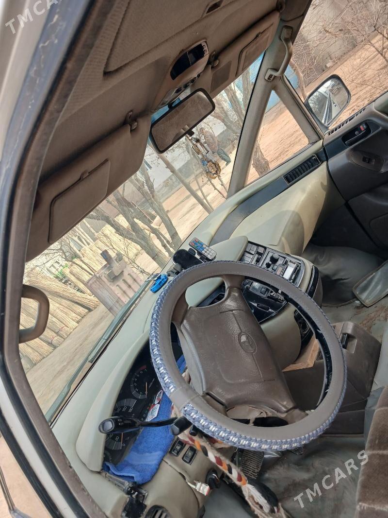 Toyota Previa 1992 - 85 000 TMT - Кёнеургенч - img 1