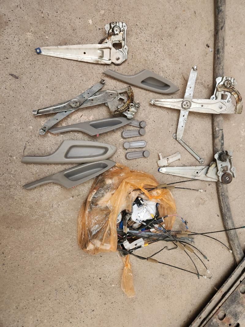 Tayota Carolla ayna galdyryan 650 TMT - Ашхабад - img 2