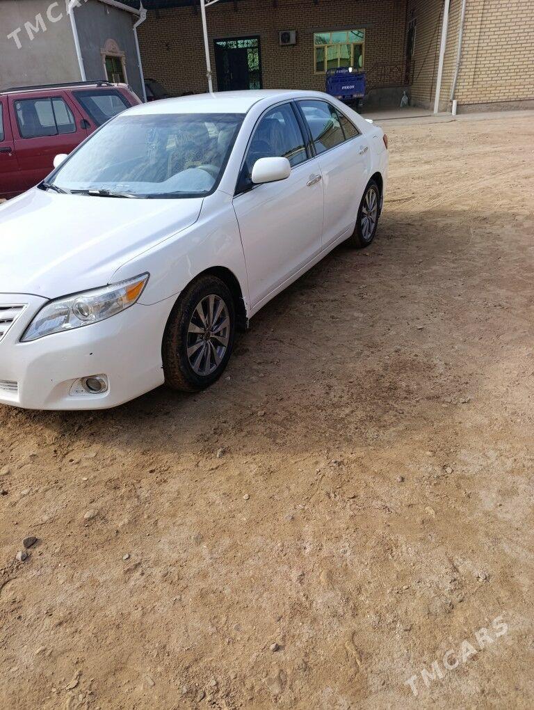 Toyota Camry 2010 - 160 000 TMT - Babadaýhan - img 1