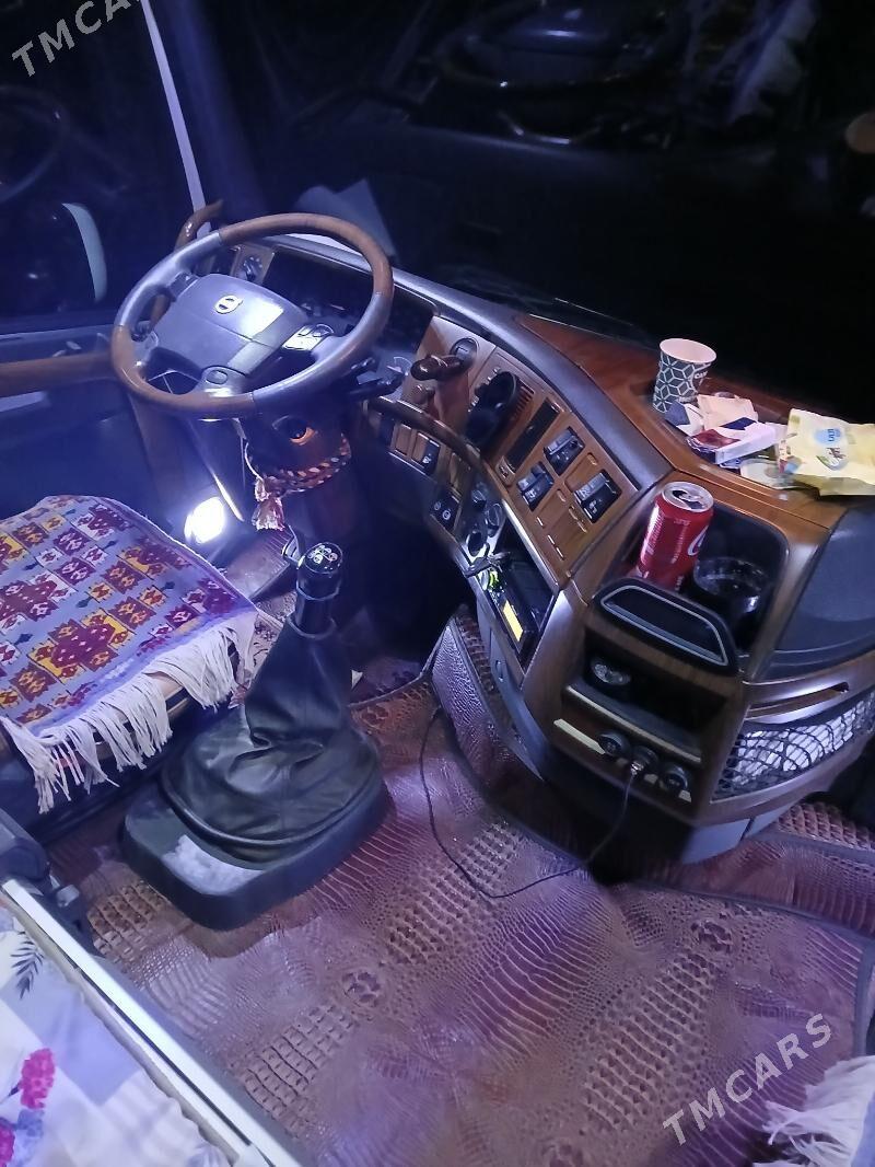 Volvo FH16 2005 - 900 000 TMT - Aşgabat - img 4