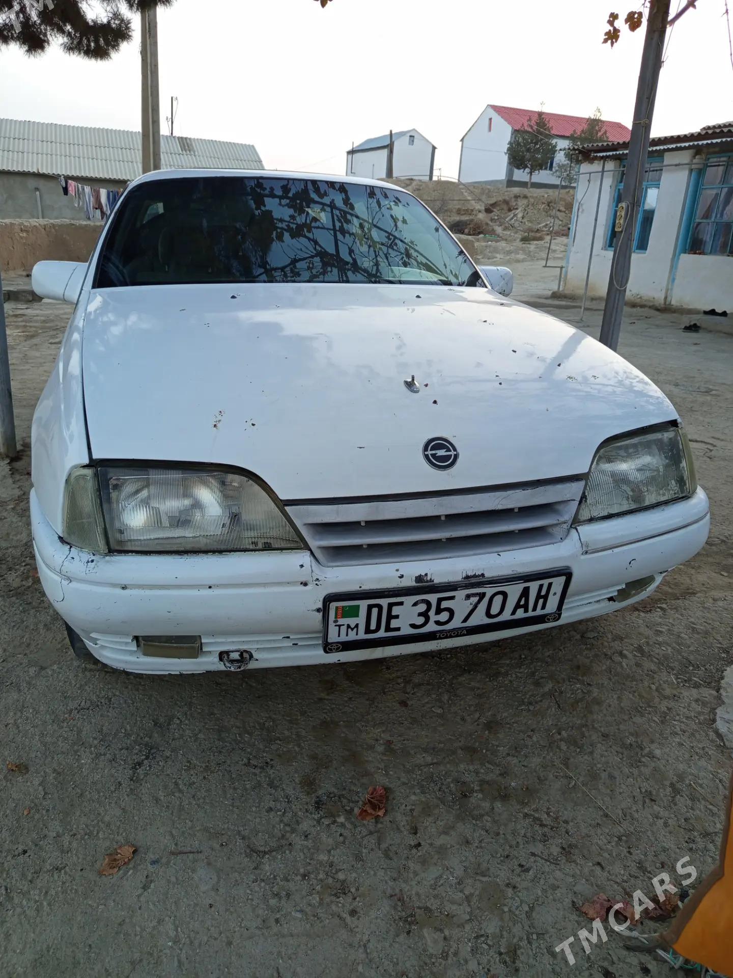 Opel Omega 1990 - 17 000 TMT - Magtymguly - img 5