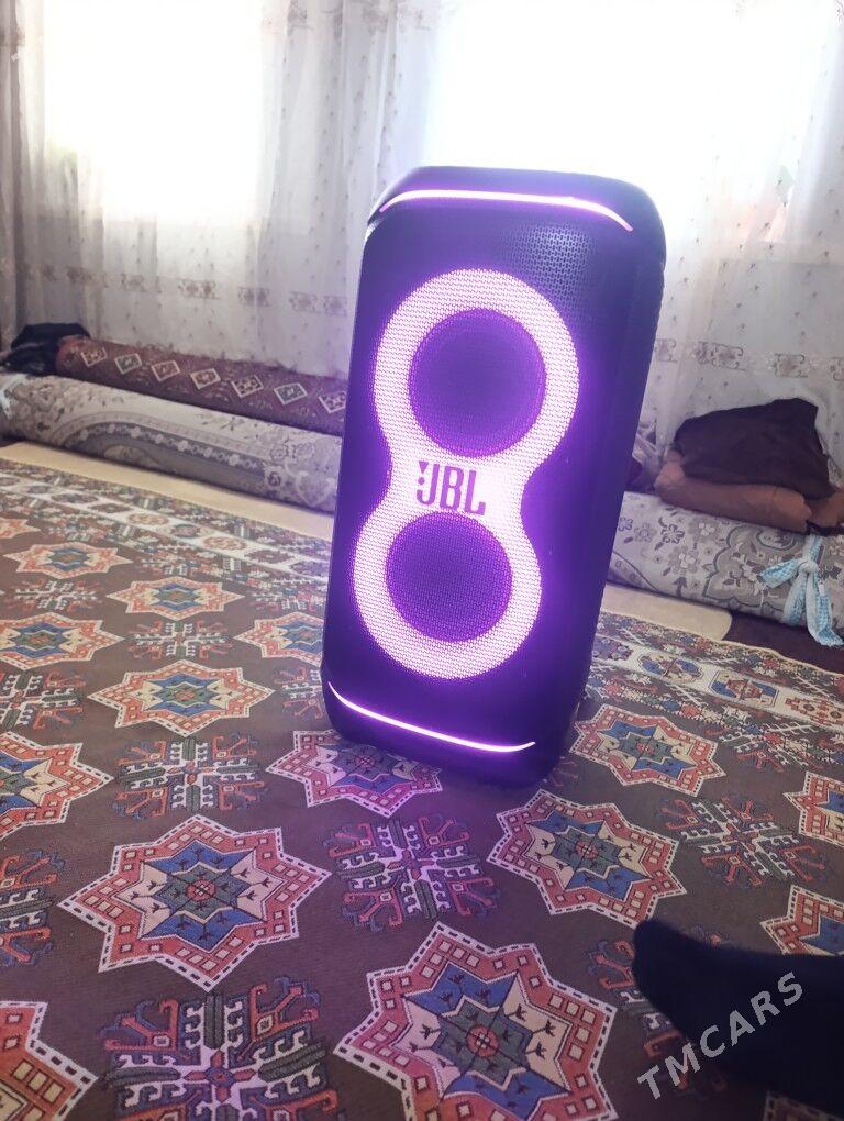 JBL 320 - Гумдаг - img 1