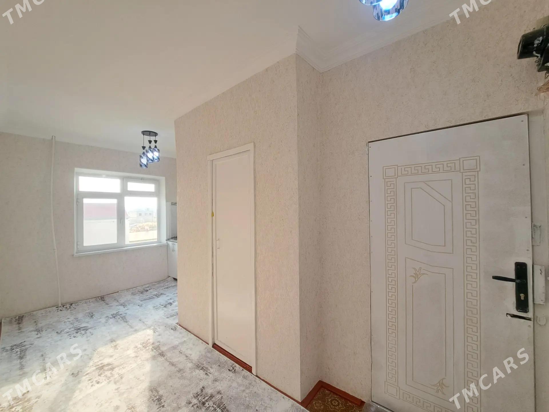 Однокомнатная - Туркменабат - img 6