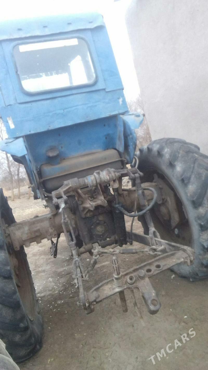 MTZ T-28 1980 - 25 000 TMT - Губадаг - img 3