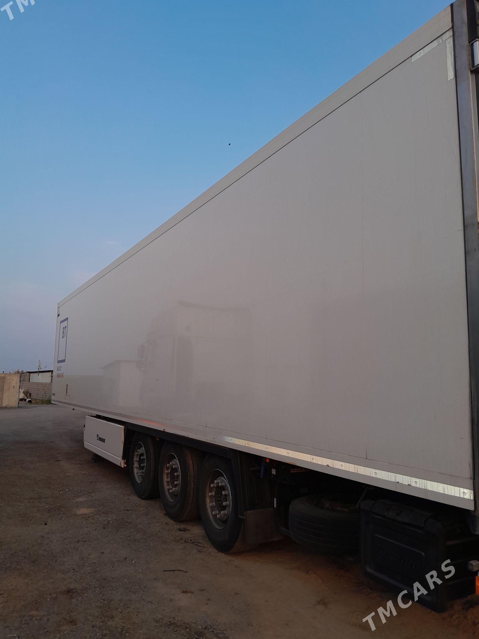 Kogel Port 2020 - 760 000 TMT - Бузмеин - img 5