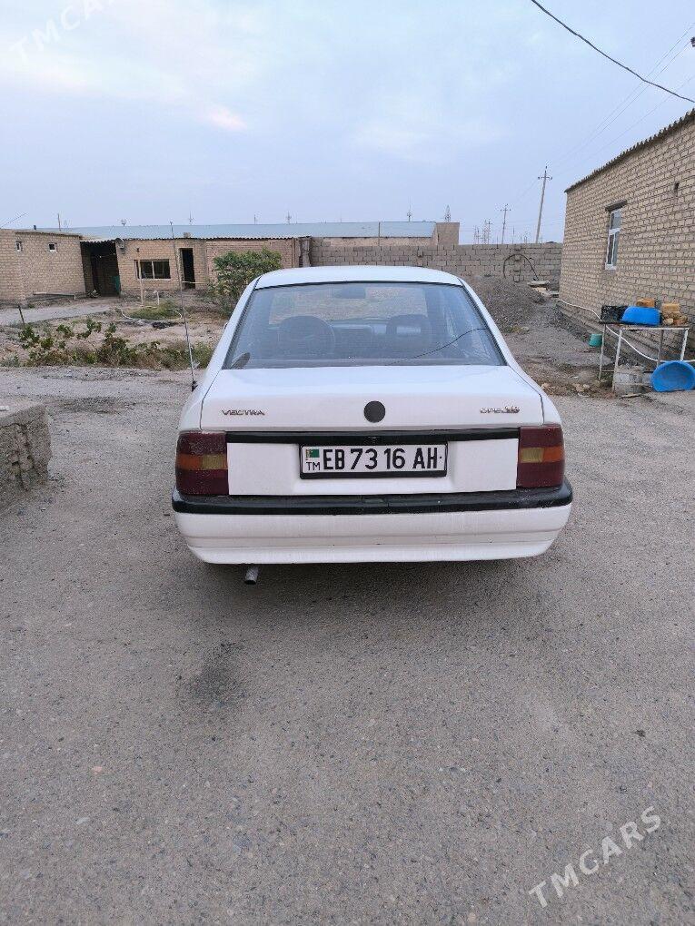 Opel Vectra 1991 - 38 000 TMT - Sarahs - img 4