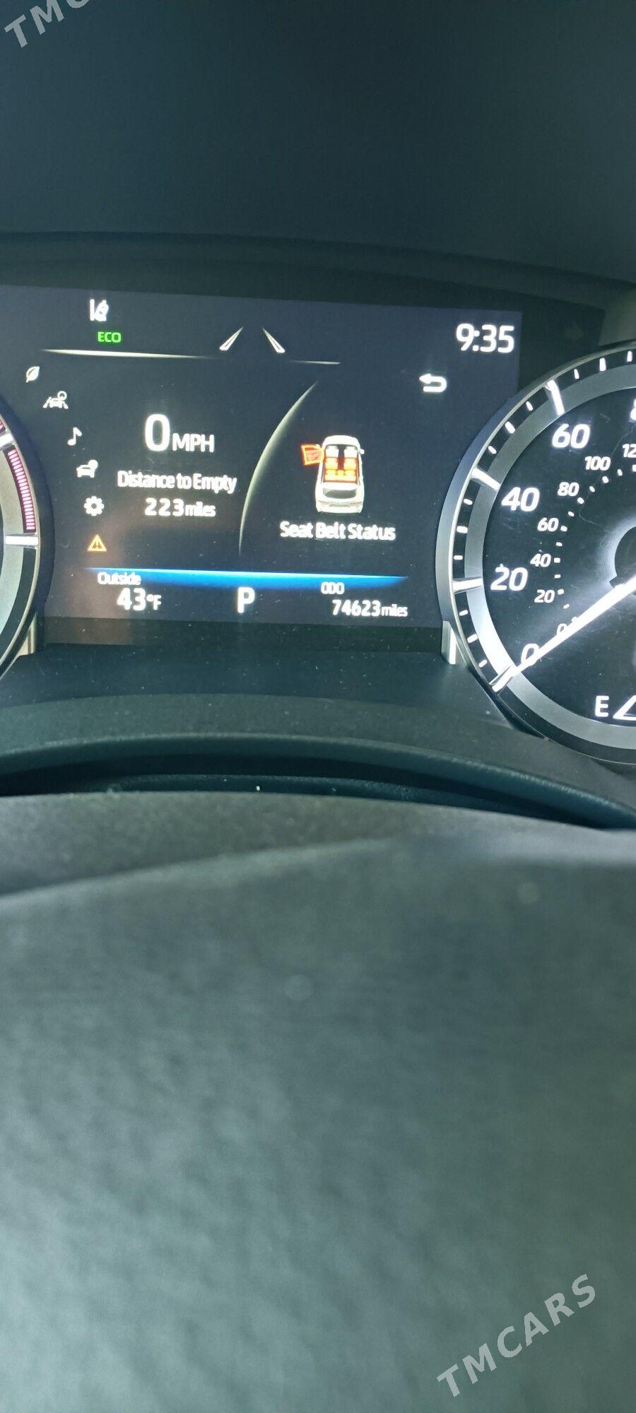 Toyota Highlander 2021 - 680 000 TMT - Wekilbazar - img 4