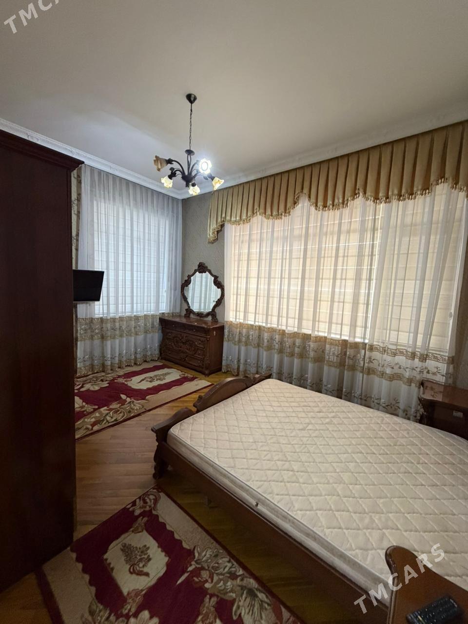 SOWETSKIÝ/4-KOMNAT.ELITKA - ул. Советская (Гарашсызлык шаёлы) - img 2