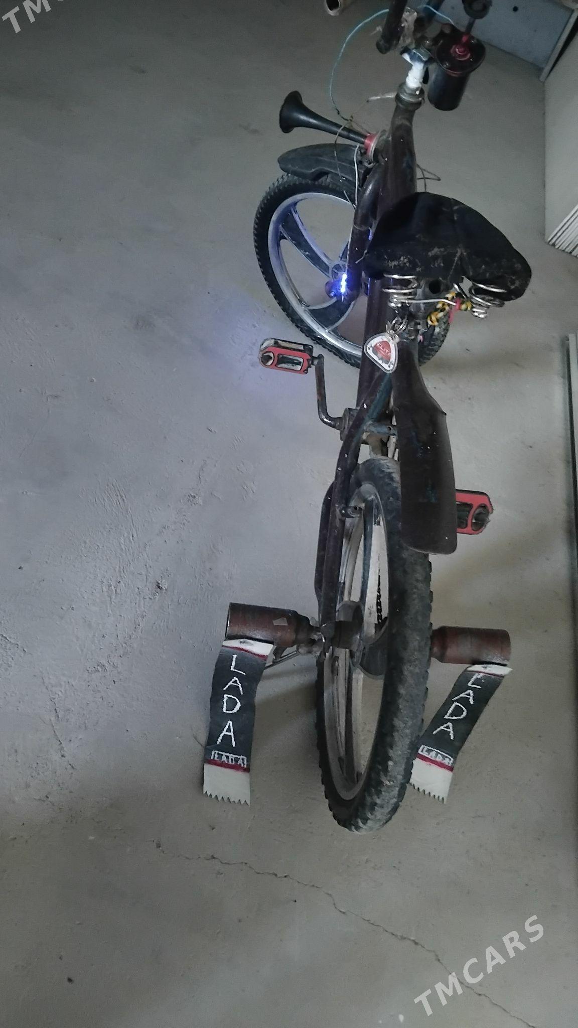 welesiped velik - Гызыларбат - img 1