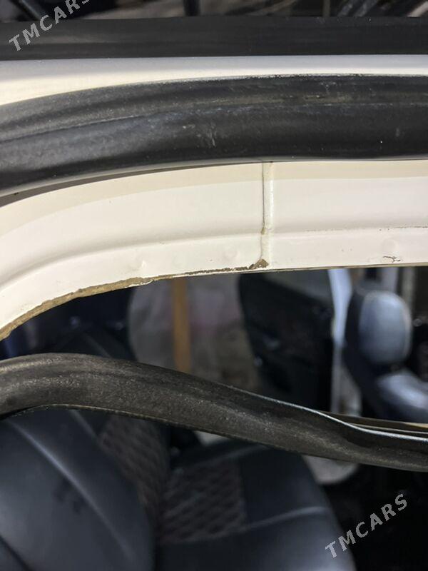 Toyota 4Runner 2001 - 139 999 TMT - Туркменабат - img 4