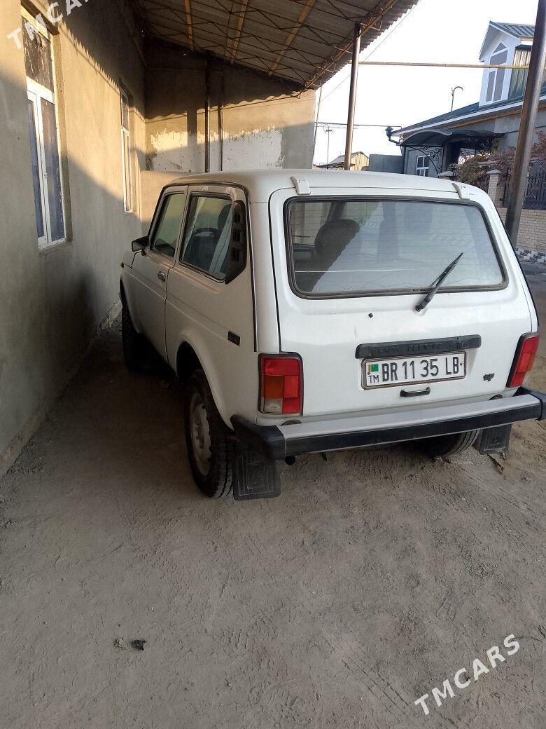 Lada Niva 2003 - 60 000 TMT - Туркменабат - img 2