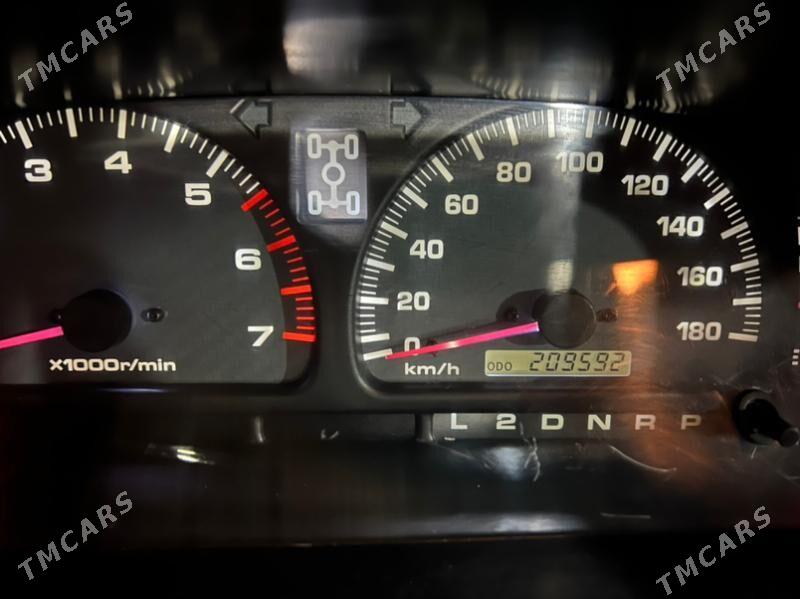 Toyota 4Runner 2001 - 139 999 TMT - Туркменабат - img 8