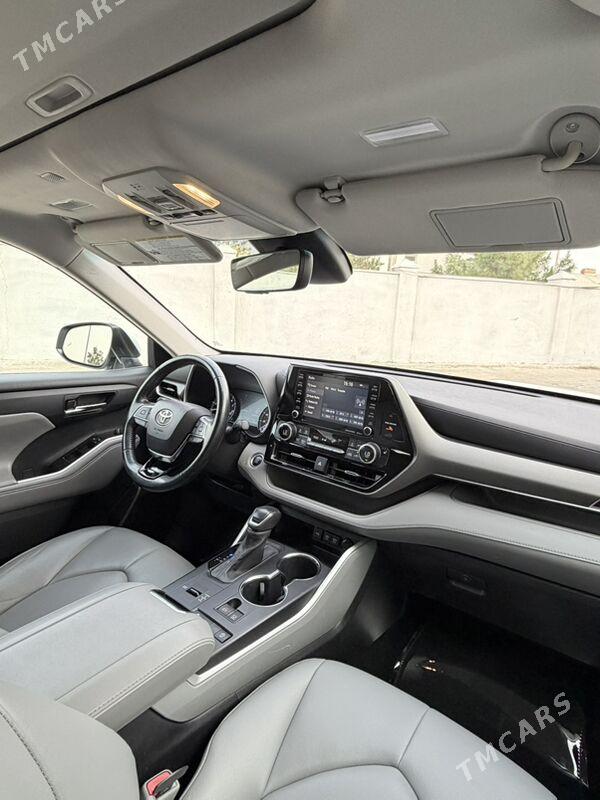 Toyota Highlander 2022 - 565 000 TMT - Aşgabat - img 9