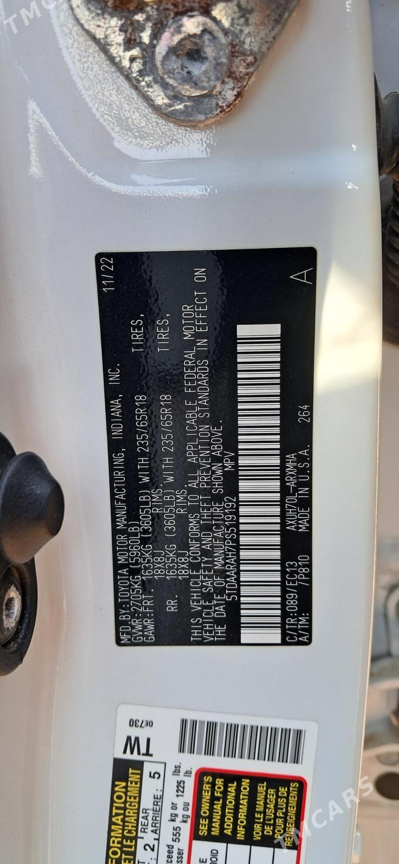 Toyota Highlander Hybrid 2022 - 510 000 TMT - Ýolöten - img 9