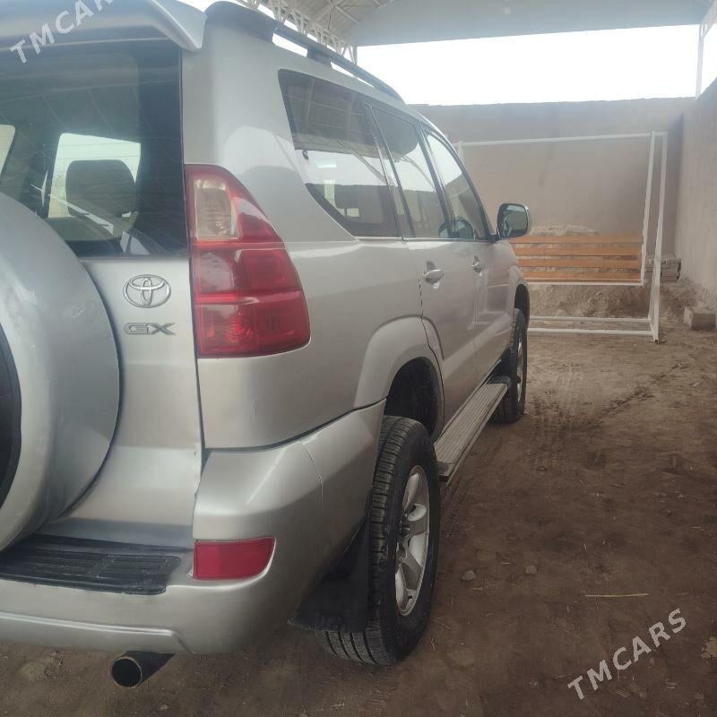 Toyota Land Cruiser Prado 2005 - 360 000 TMT - Гурбансолтан Едже - img 3