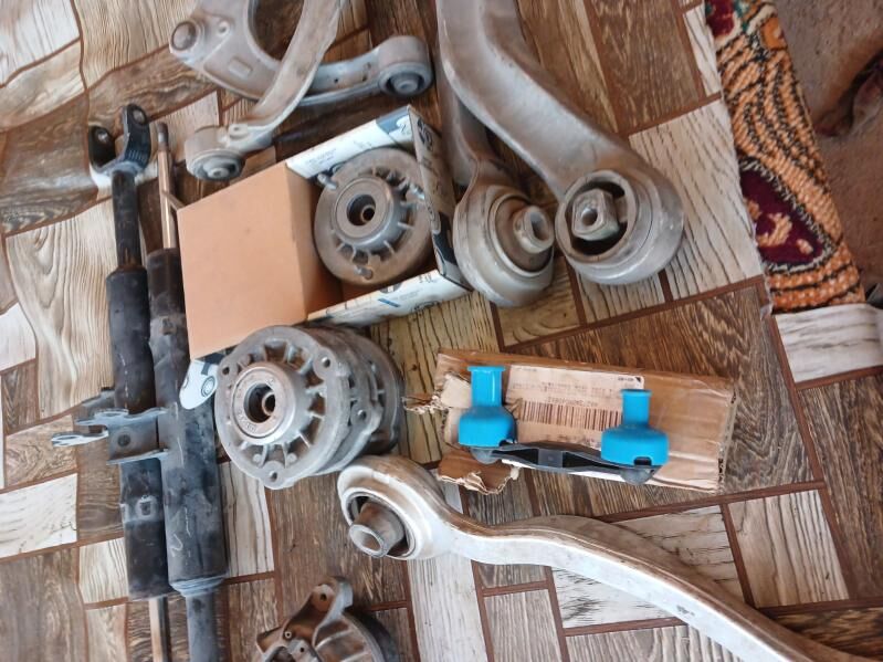 БМВ F10 запчасти 200 TMT - Мары - img 2