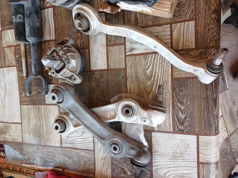 БМВ F10 запчасти 200 TMT - Мары - img 3