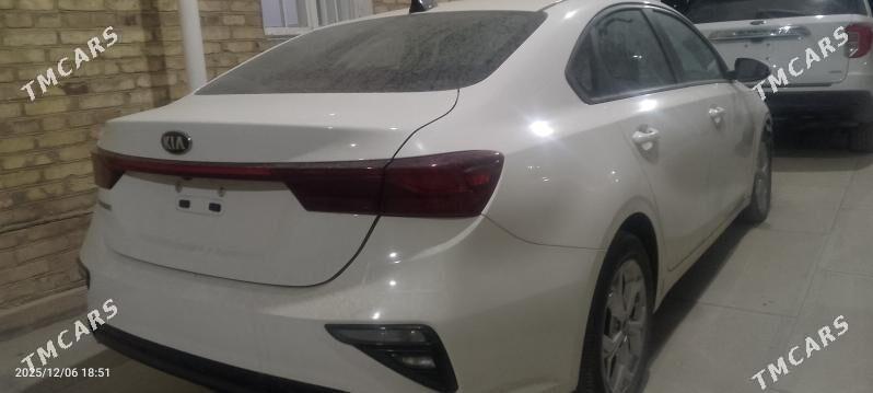 Kia Forte 2021 - 225 000 TMT - Мары - img 1