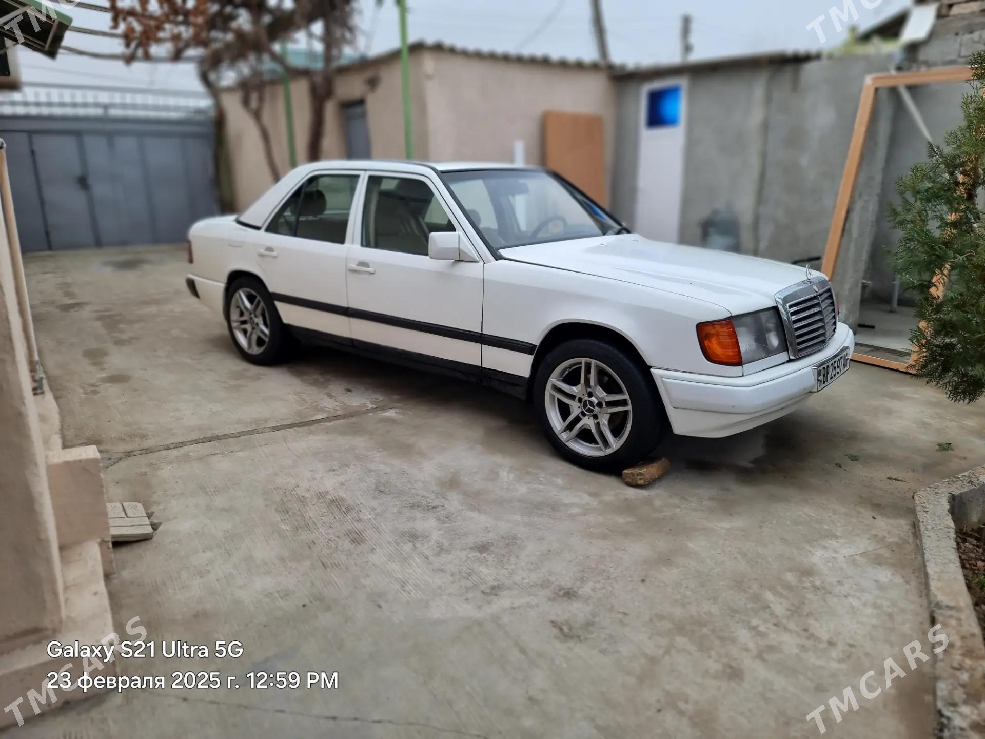 Mercedes-Benz W123 1990 - 55 000 TMT - Болдумсаз - img 7