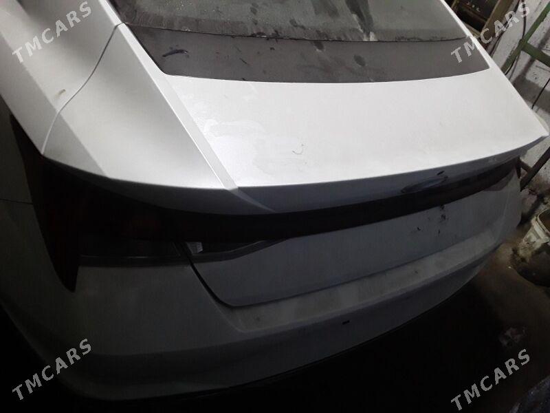 Hyundai Elantra 2021 - 250 000 TMT - Ашхабад - img 3
