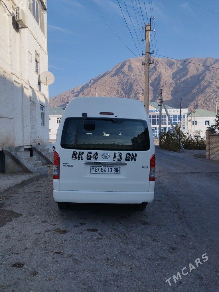Toyota Hiace 2015 - 550 000 TMT - Balkanabat - img 4