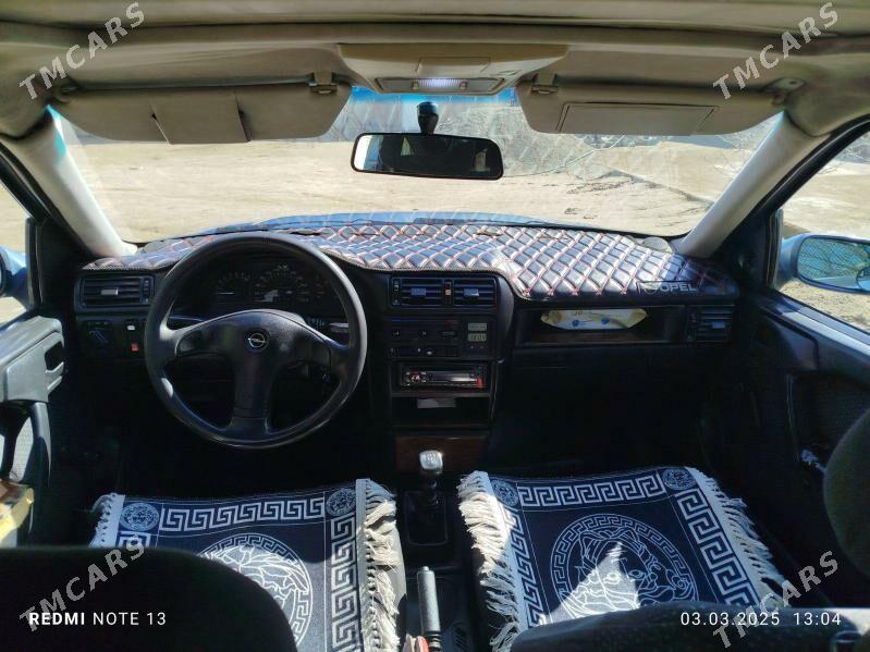 Opel Vectra 1993 - 43 000 TMT - Türkmenbaşy - img 2