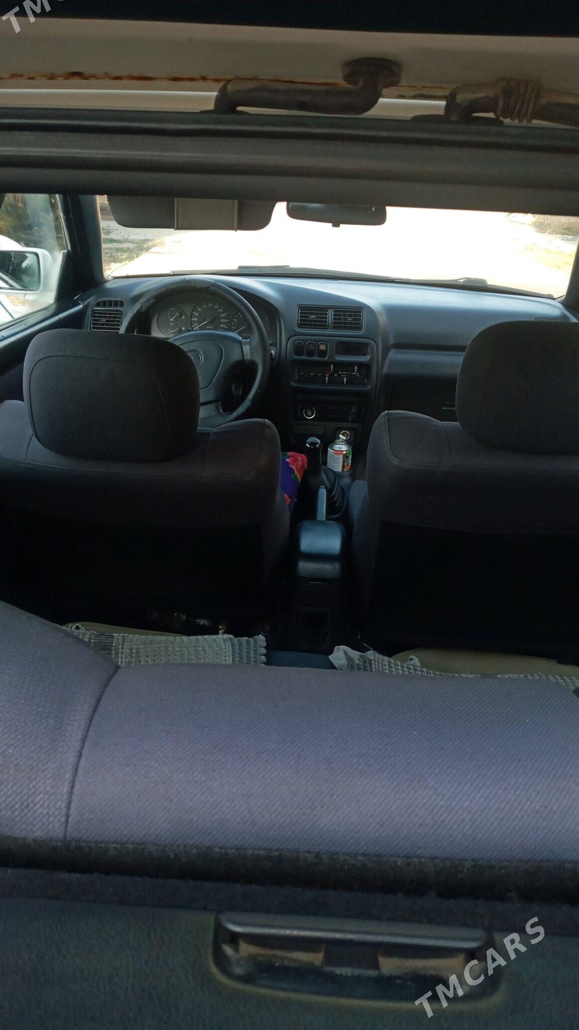 Mazda 323 1994 - 55 000 TMT - Berzeňňi - img 6