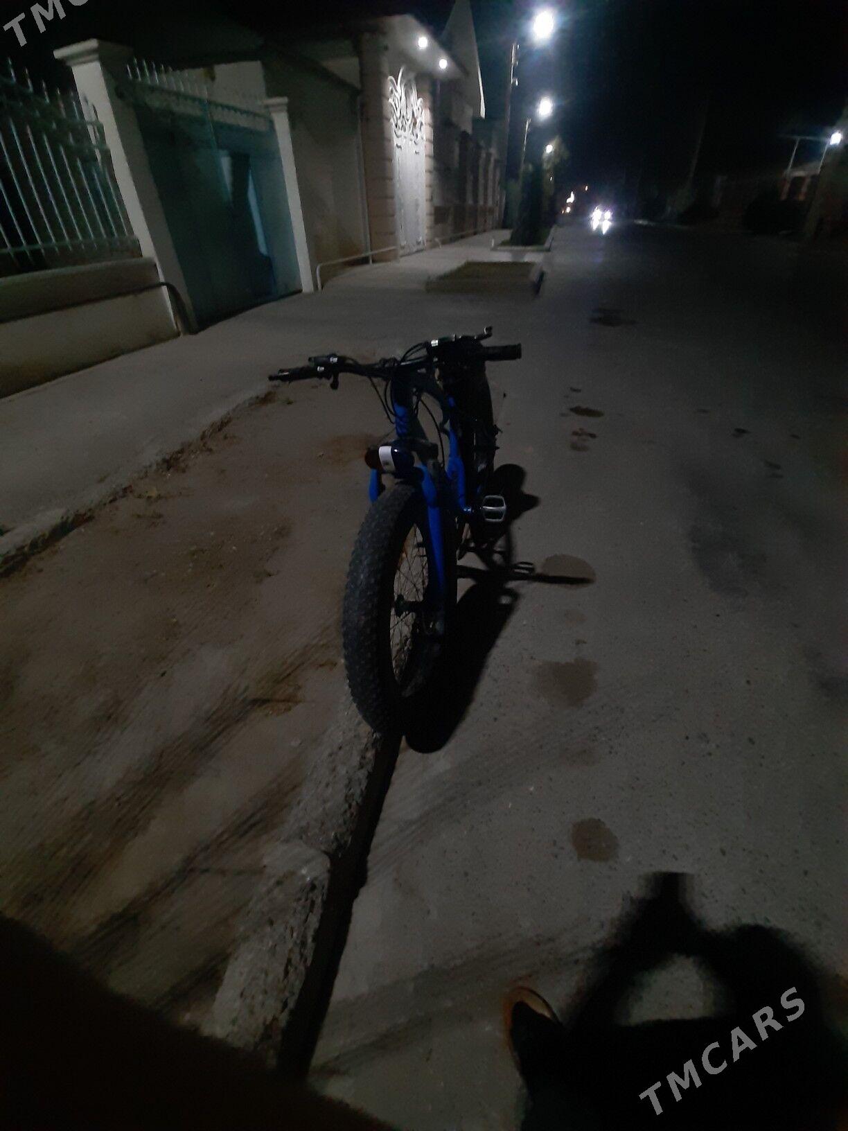 axan - Херрикгала - img 1