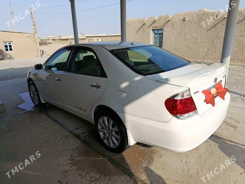 Toyota Camry 2004 - 156 000 TMT - Кака - img 7