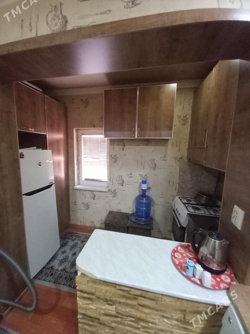 1 комнат 2 этаж - Мары - img 1