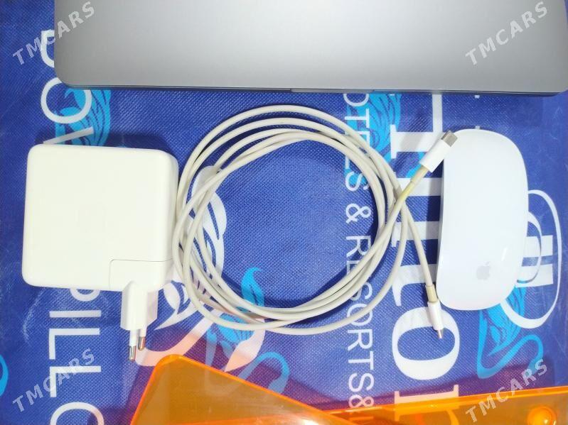 MacBook Pro 13 2020 год - Daşoguz - img 7
