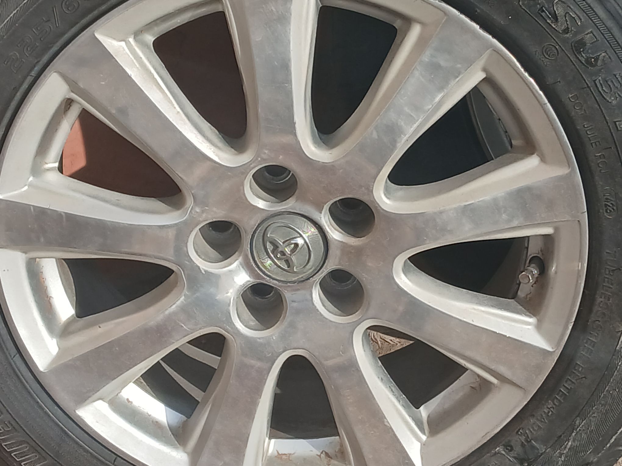 17 lik disga teker 2 200 TMT - Халач - img 8