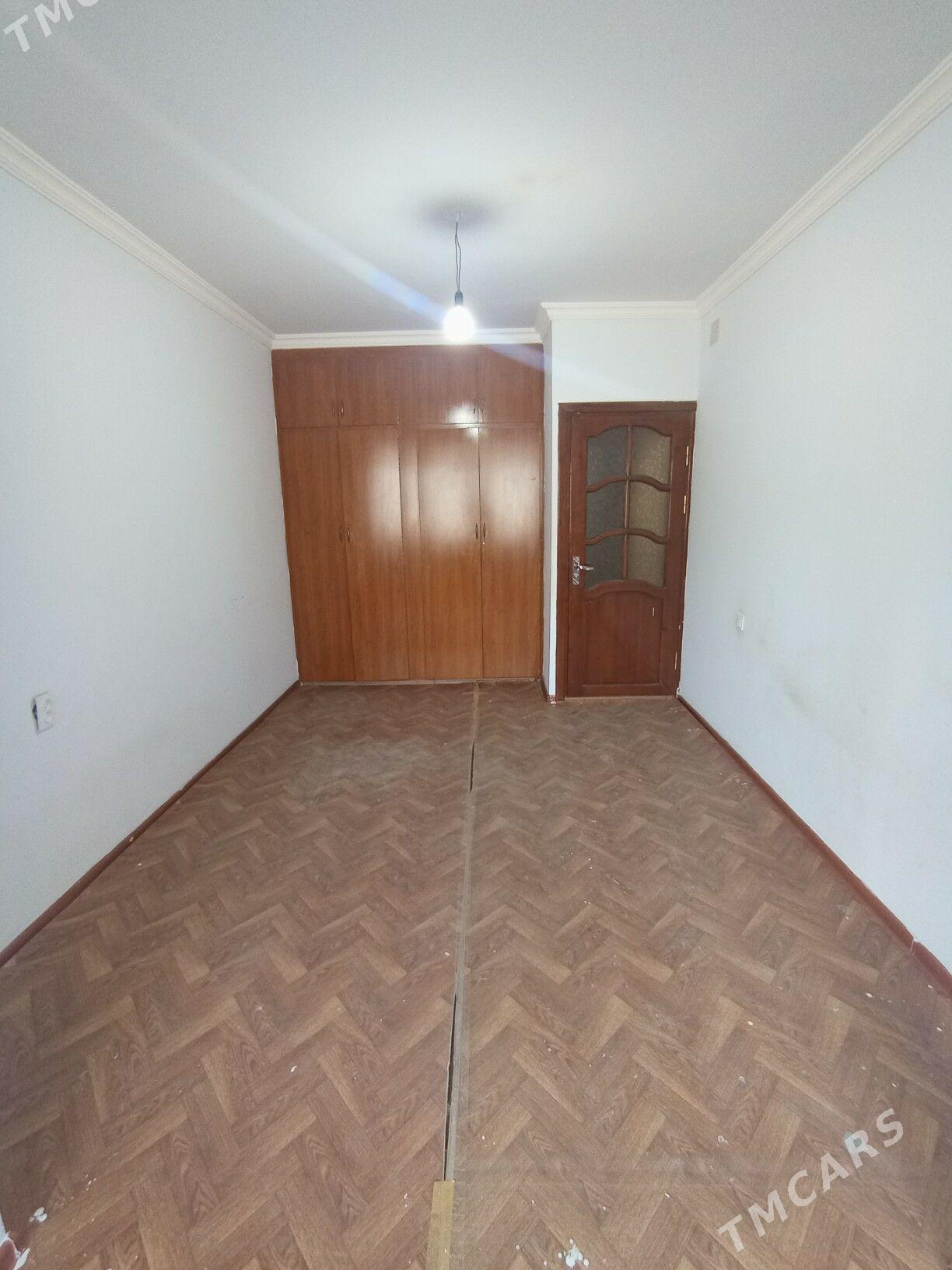 Eyesinden satlyk jay 3 kom - Мары - img 3