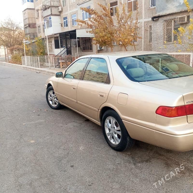 Toyota Camry 2001 - 120 000 TMT - Mary - img 2