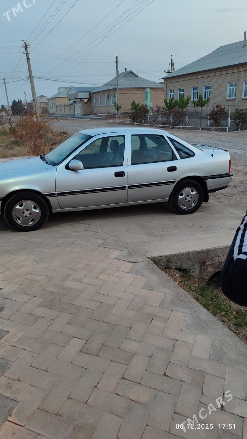 Opel Vectra 1992 - 37 000 TMT - Baýramaly - img 2