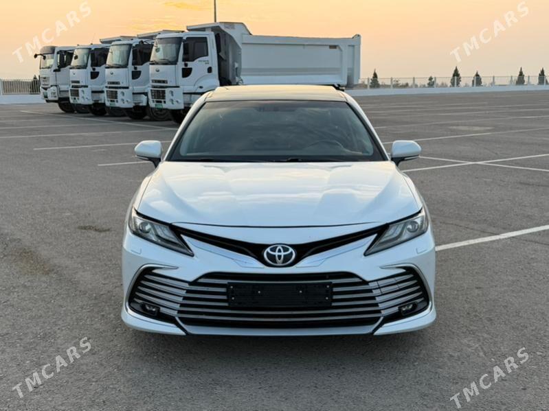 Toyota Camry 2022 - 565 000 TMT - Aşgabat - img 1