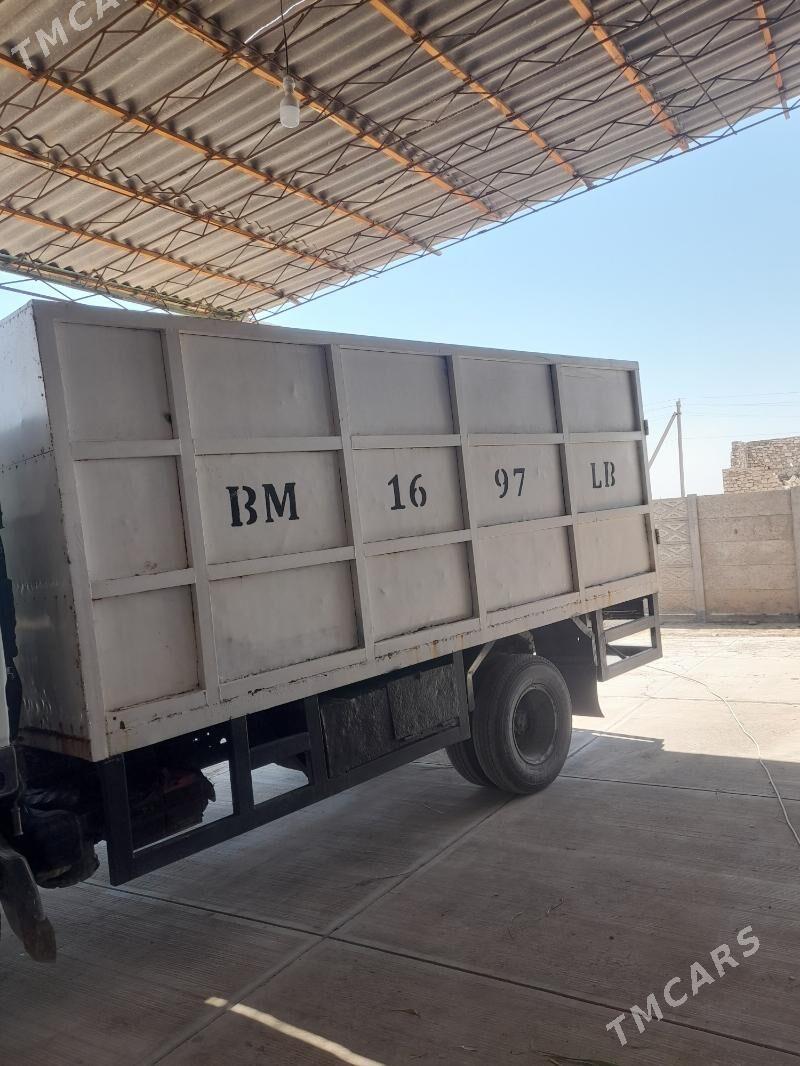 Mitsubishi Canter 2002 - 220 000 TMT - Койтендаг - img 1