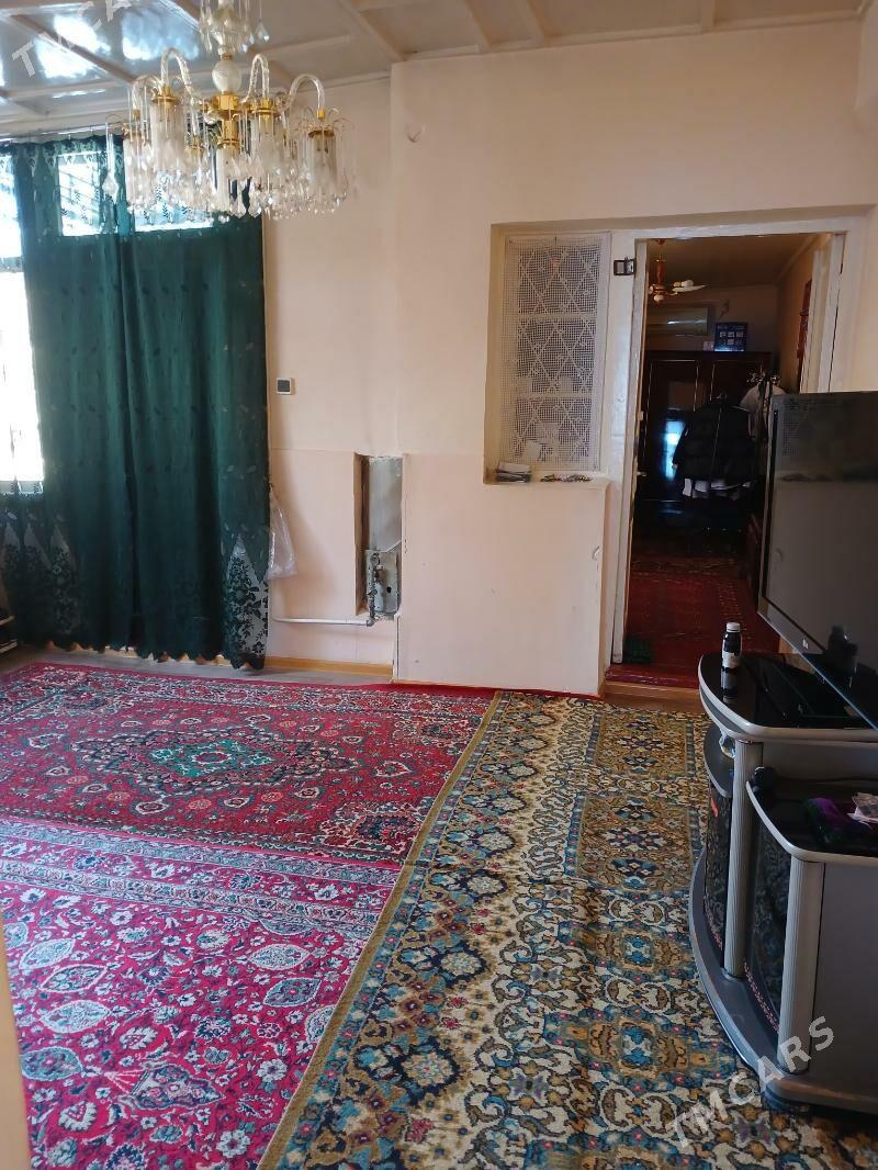 Satlyk jaÿ .Mary ş. merkezinde - Мары - img 3