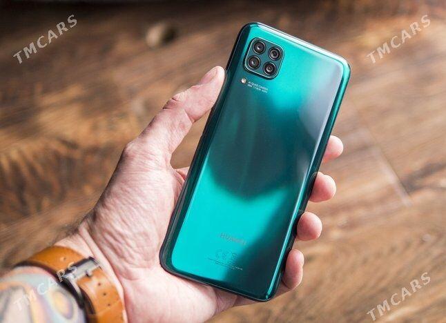 Huawei P40 Lite - 30 мкр - img 1